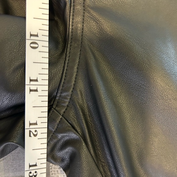 🖤”Decjuba” Women's Black Flat Front Faux Leather Pants w/ Zipper & Pockets Sz 8🖤 - Picture 10 of 12